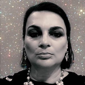 Meet your Posher, Marina